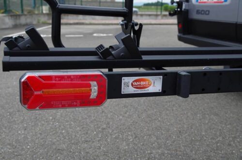 Porte-vélos pivotant pour fourgons VAN-BIKE 2 Porte-vélos pivotant pour fourgons VAN-BIKE 2