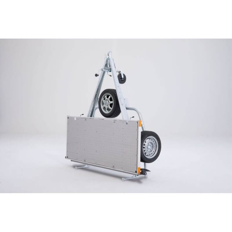 Easy-to-store Wheely cross-trailer