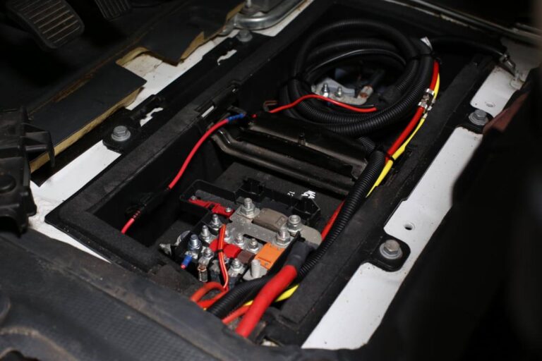 Cable and hose/air fittings check